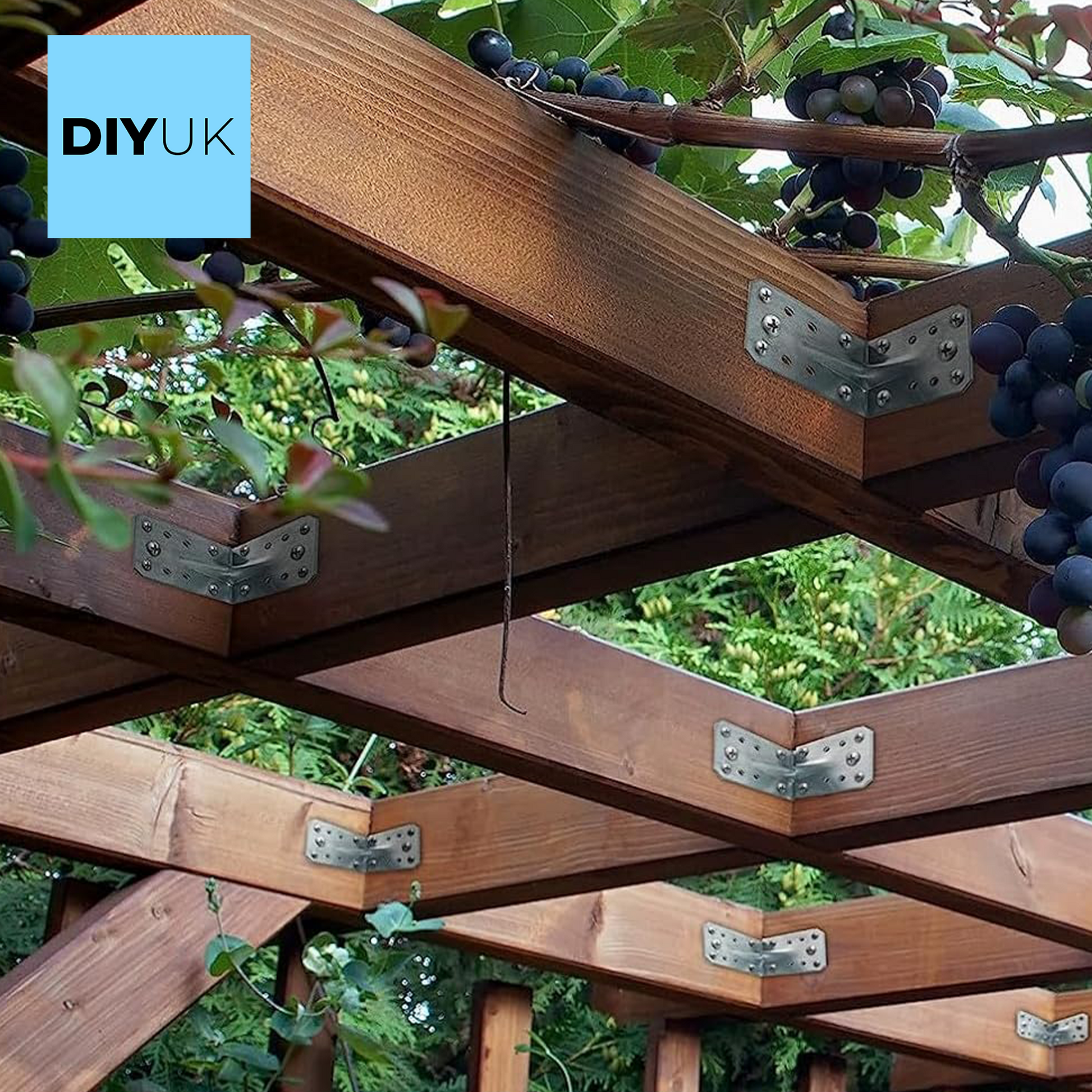 DIYUK Angle Bracket Heavy Duty 2.5mm Galvanised Steel Metal Corner Braces for Joining, Bracing, and Reinforcing