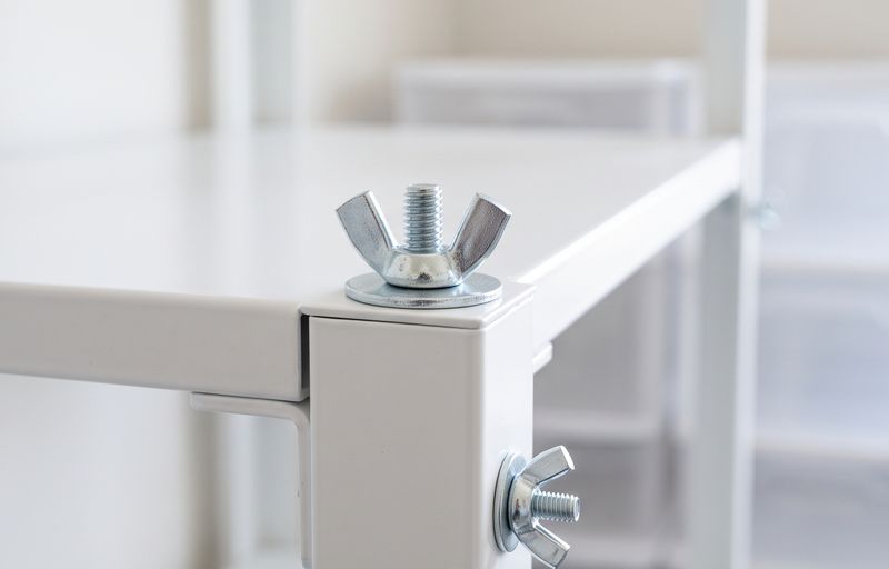 Shelving assembly