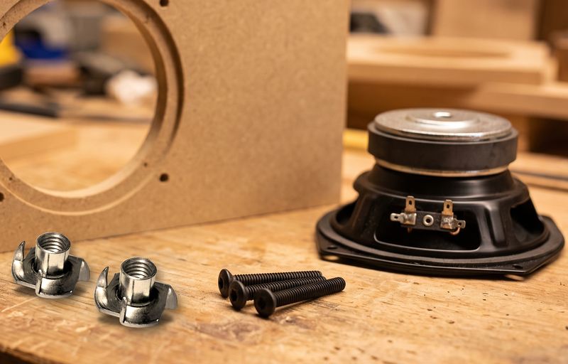 Speaker cabinets